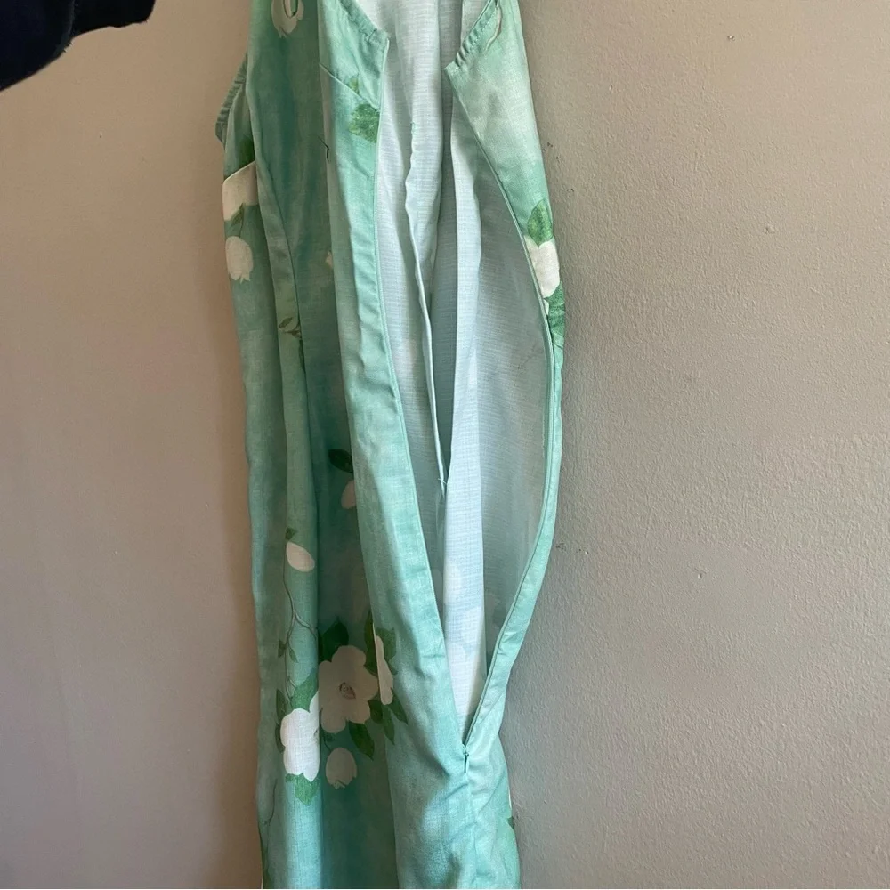 Tie-Neck Floral Midi Dress in Mint Green - Picture 6 of 16